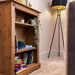 The Cosy Norse Retreat *